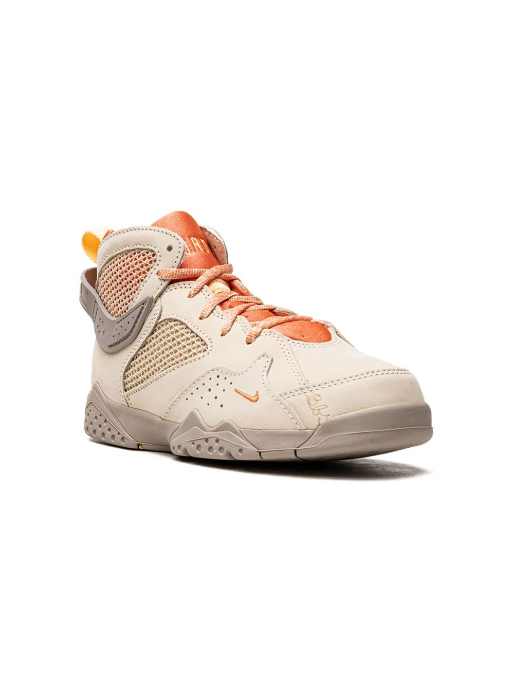 

Кроссовки Air Jordan 7 из коллаборации с Bephies Beauty Supply Jordan Kids, нейтральный
