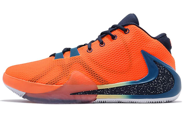 

Мужские баскетбольные кроссовки Nike Freak 1