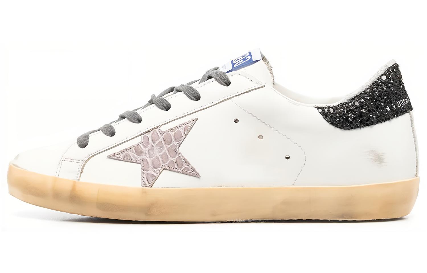 

Кроссовки женские Golden Goose Superstar, светло-розовый / черный / белый