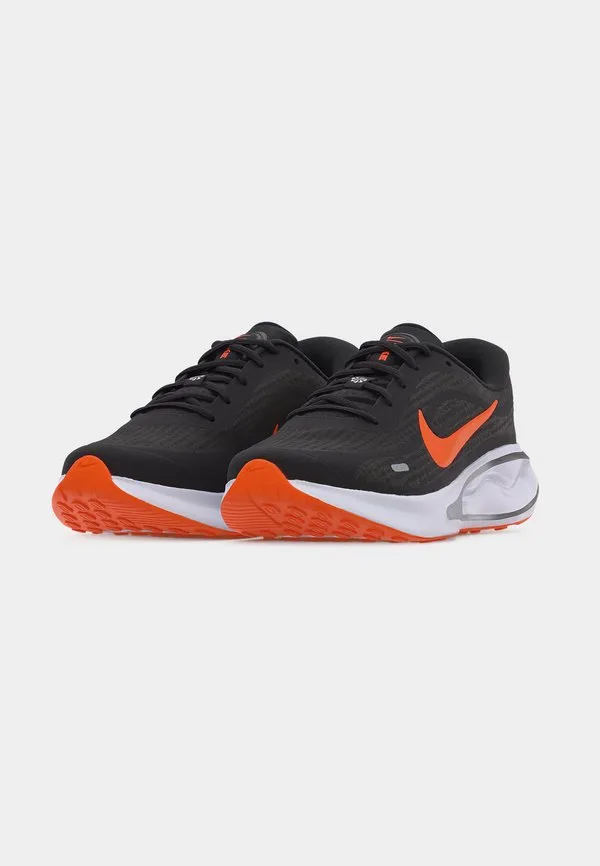 Кроссовки для бега по шоссе от компании journey run Nike Performance, Black/Total Orange/Anthracite/Wolf Grey/White — фото 3