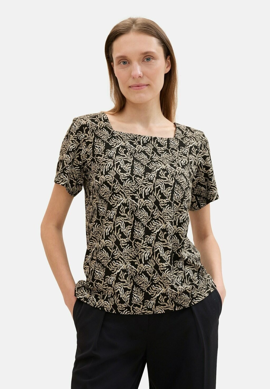 

Футболка с принтом MIT ALLOVER PRINT TOM TAILOR, черный