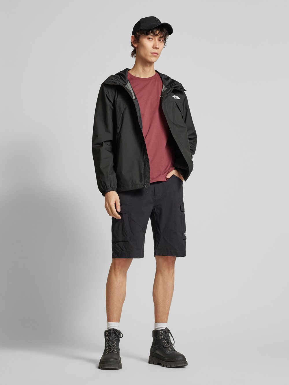 

Куртка с этикеткой, модель «ANTORA» The North Face, черный