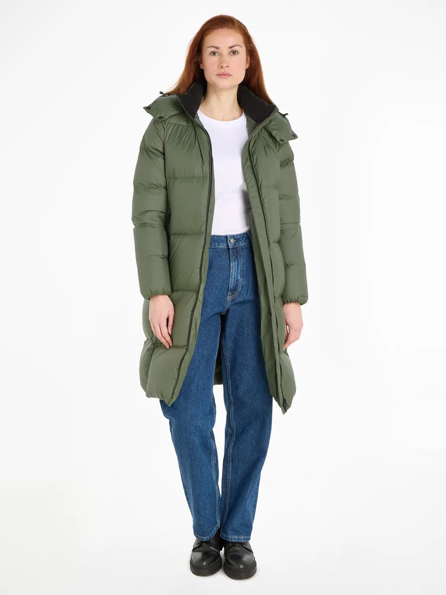 

Пуховик Calvin Klein Jeans "Jacket DOWN LONG PUFFER", с капюшоном, хаки