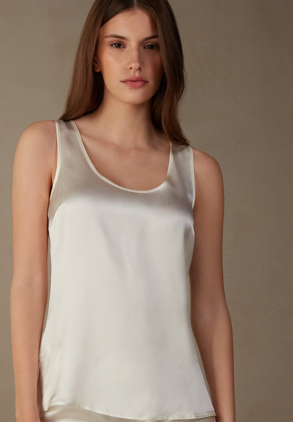 

Топ Intimissimi, цвет puderweiss