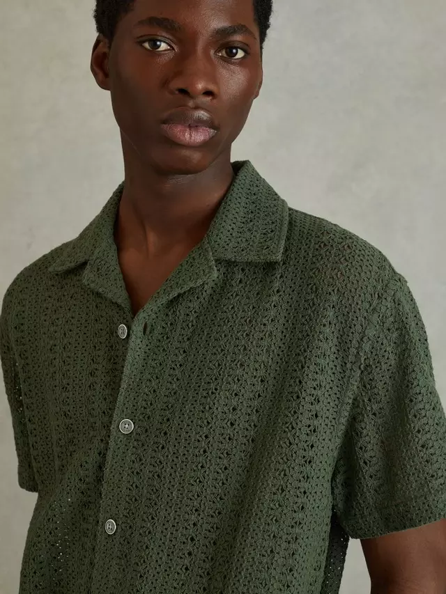 

Рубашка Reiss Paradise Cotton Crochet Cuban Collar, цвет olive/green