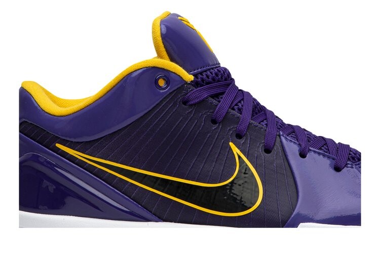 Кроссовки Nike Undefeated x Kobe 4 Protro 'Court Purple', фиолетовый — фото 2