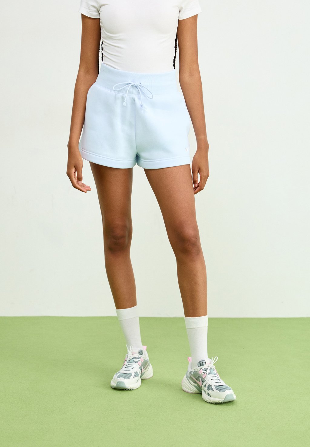

Спортивные шорты Nike Sportswear, темно-синий