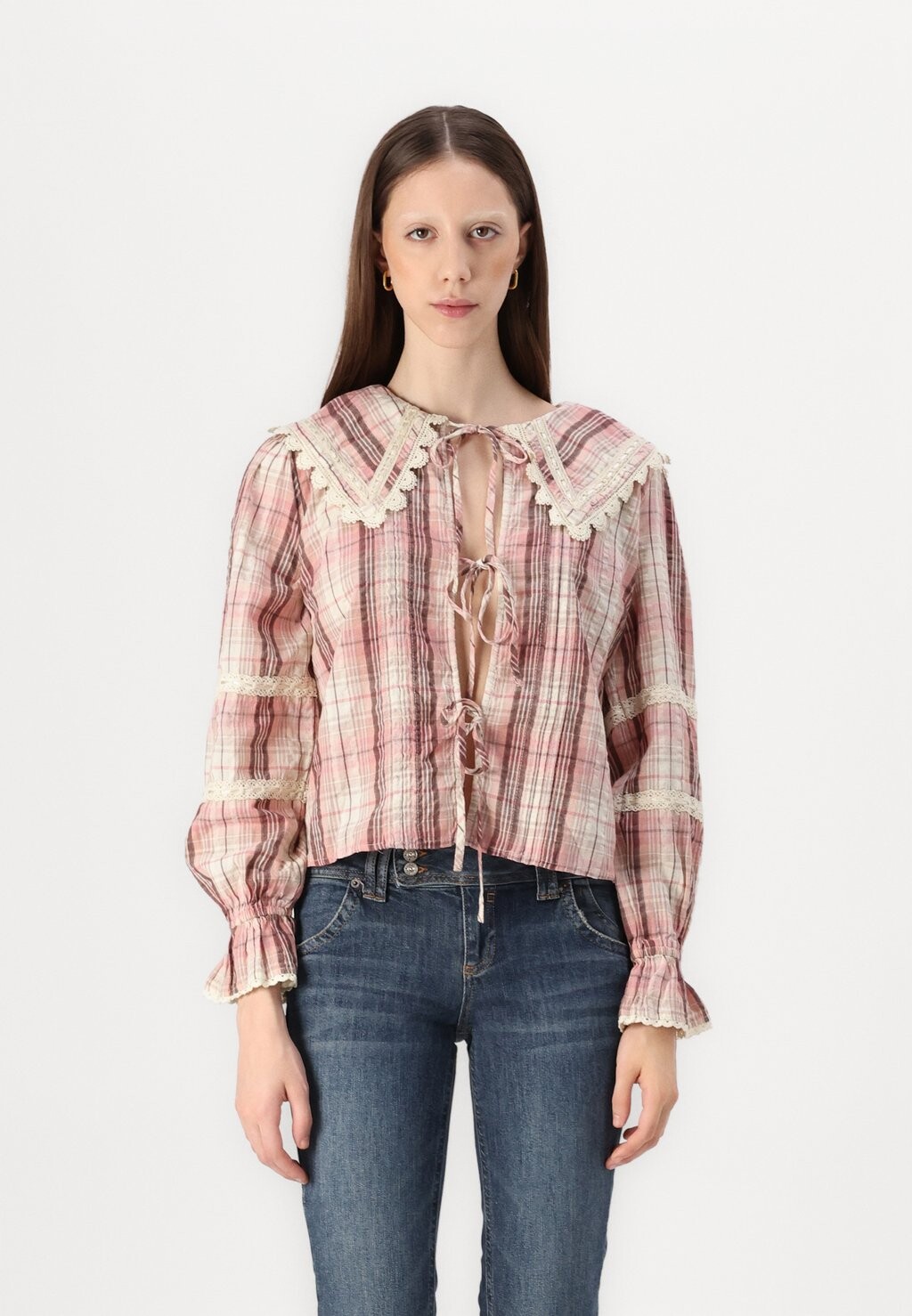 

Блуза CHECK COLLAR BLOUSE BDG Urban Outfitters, розовый