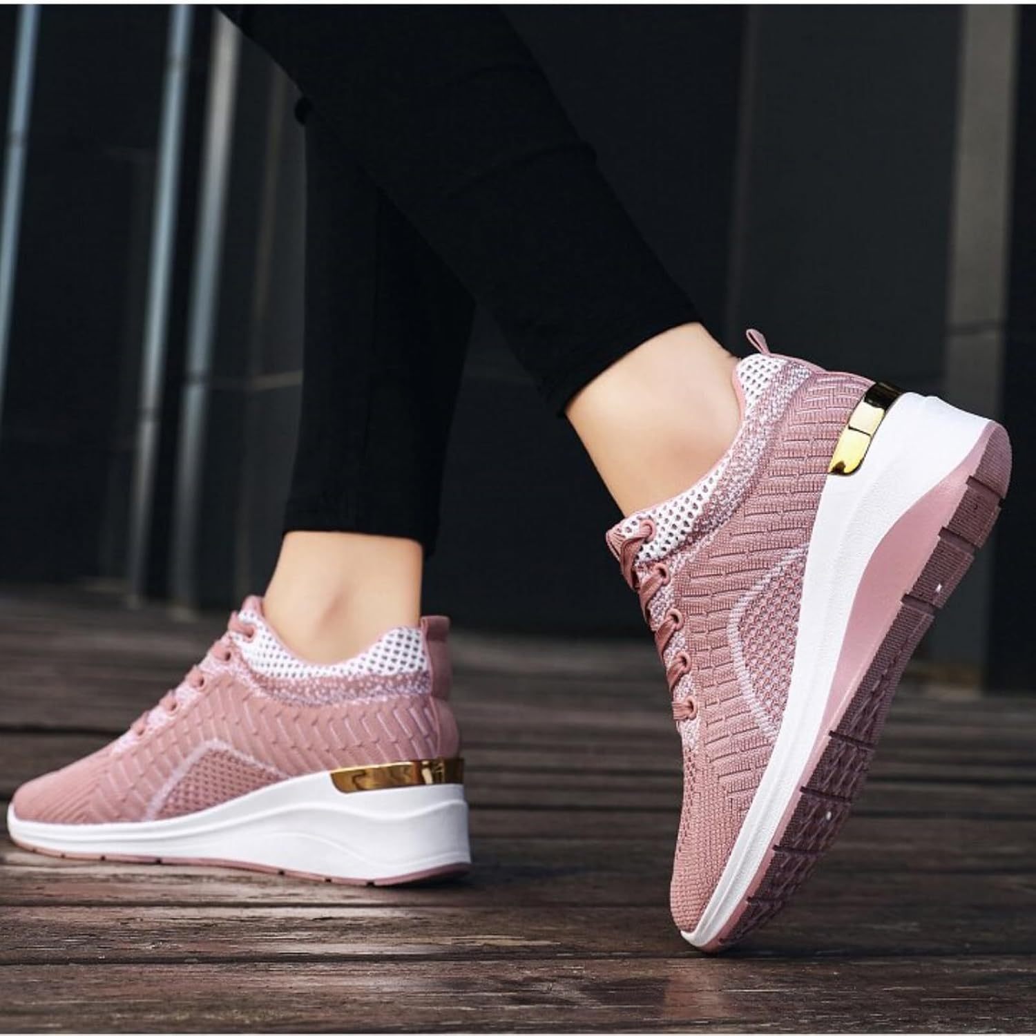 Женские и мужские вязаные сетчатые спортивные туфли на танкетке, с шнуровкой, широкой посадкой, противоскользящие, легкие, для тенниса и прогулок, с поддержкой свода стопы, ортопедические, удобные Generic, розовый — фото 4