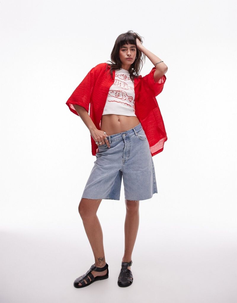 

Джинсы Topshop свободного кроя отбеленного цвета