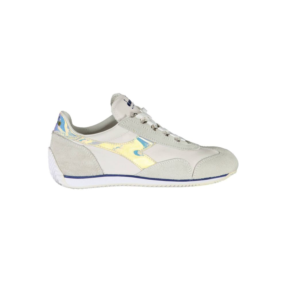 

Белые кожаные женские кроссовки Diadora