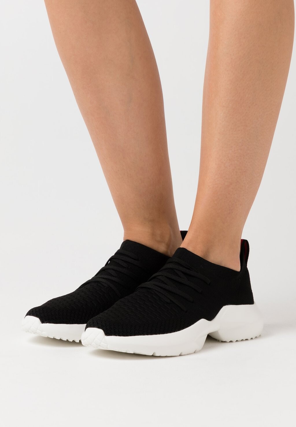 

Кроссовки LACE UP s.Oliver, черный