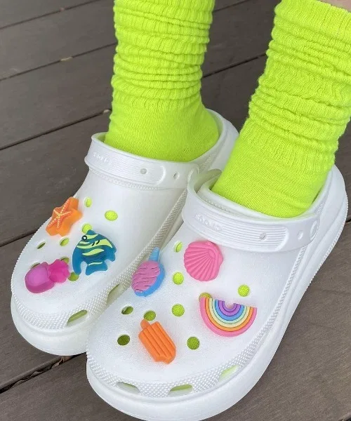 Унисекс сандалии на платформе Crocs Classic Crush Clog белые
