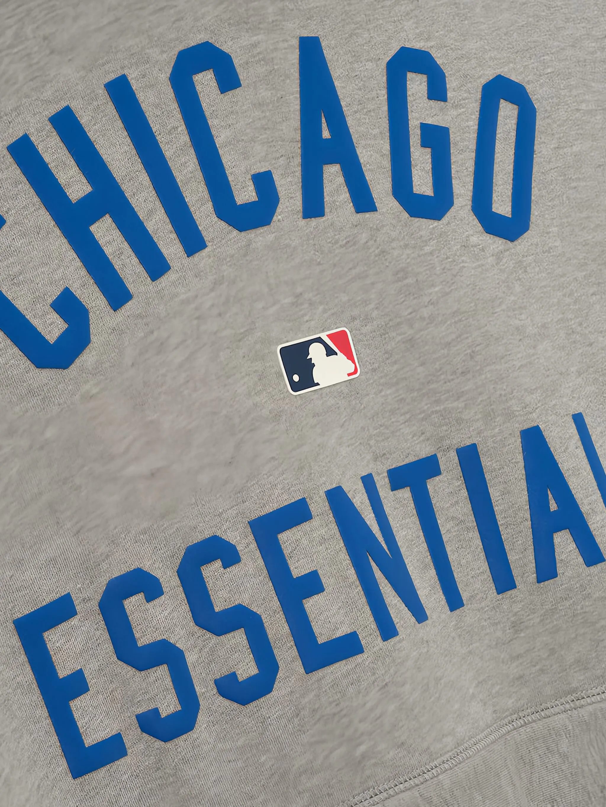 Худи Cubs из коллаборации с MLB Fear Of God Essentials, серый — фото 3