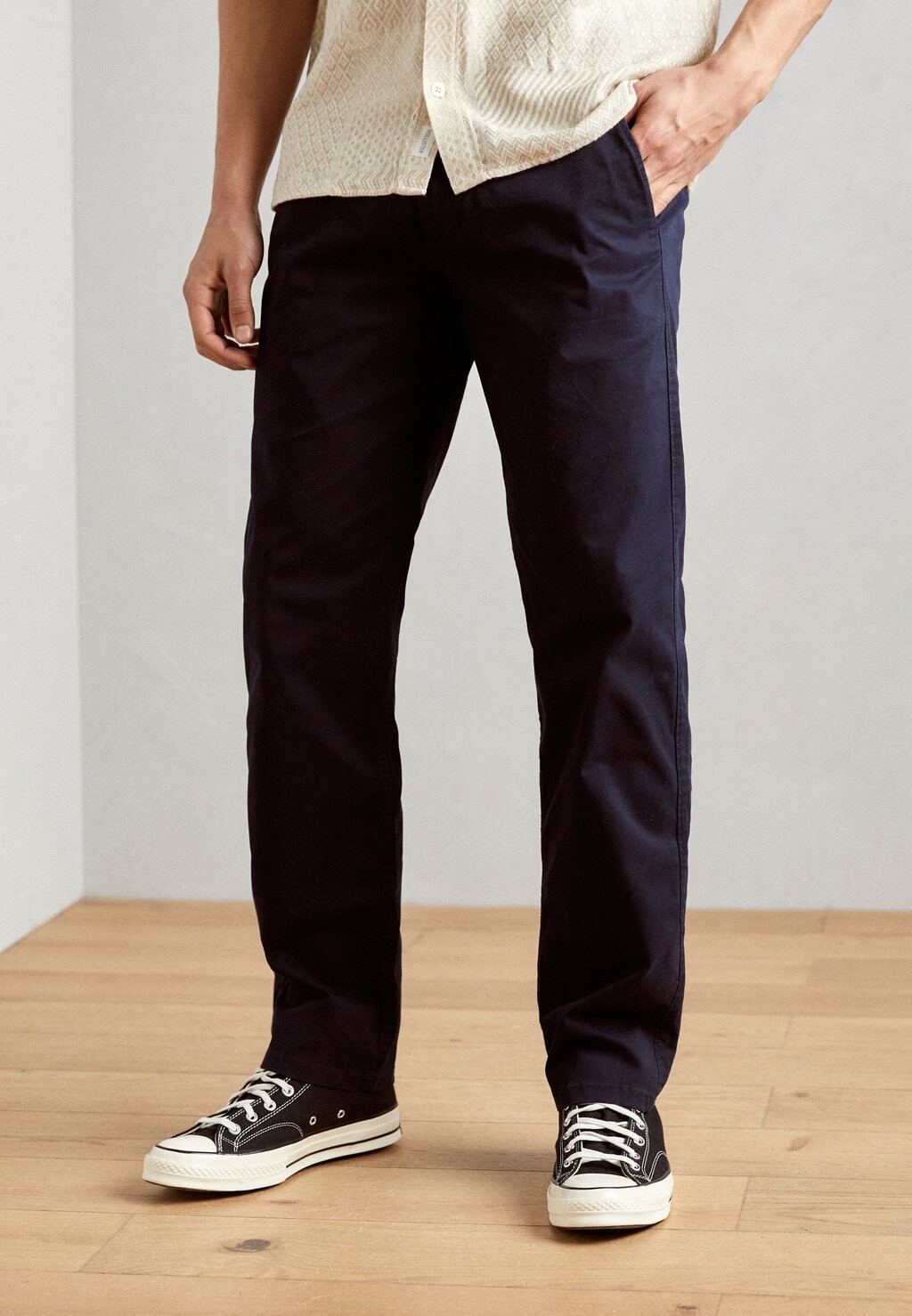 

Чиносы Esprit, цвет navy