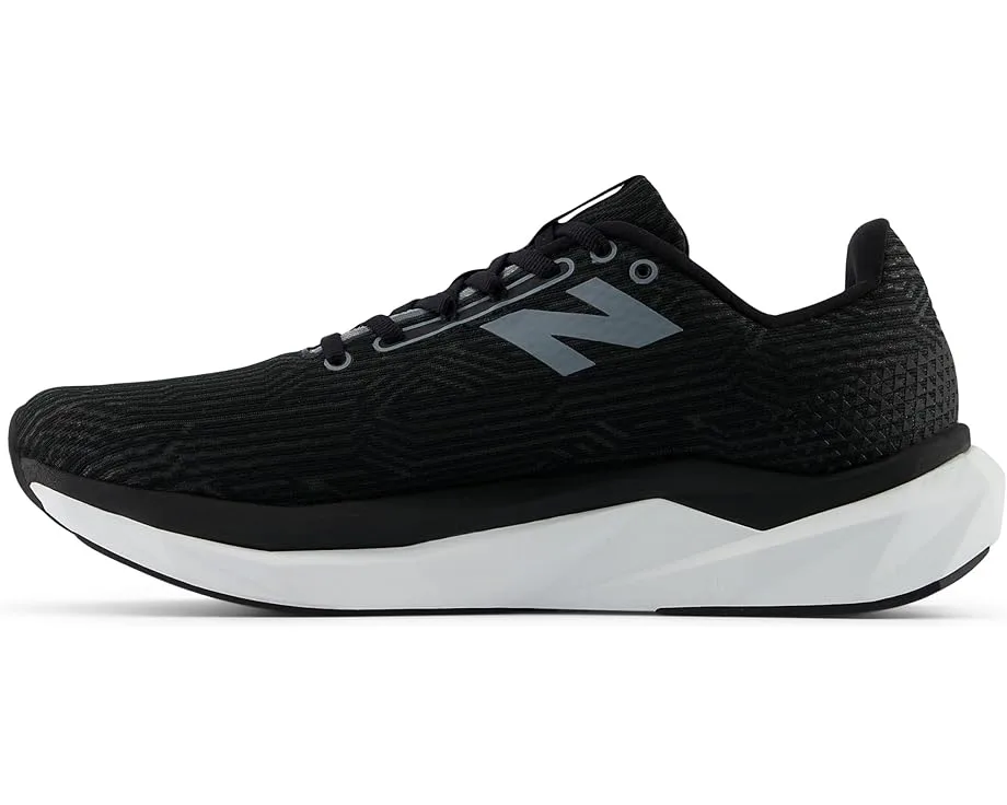 Кроссовки New Balance FuelCell Propel v5, Black/WhiteSee Less — фото 4