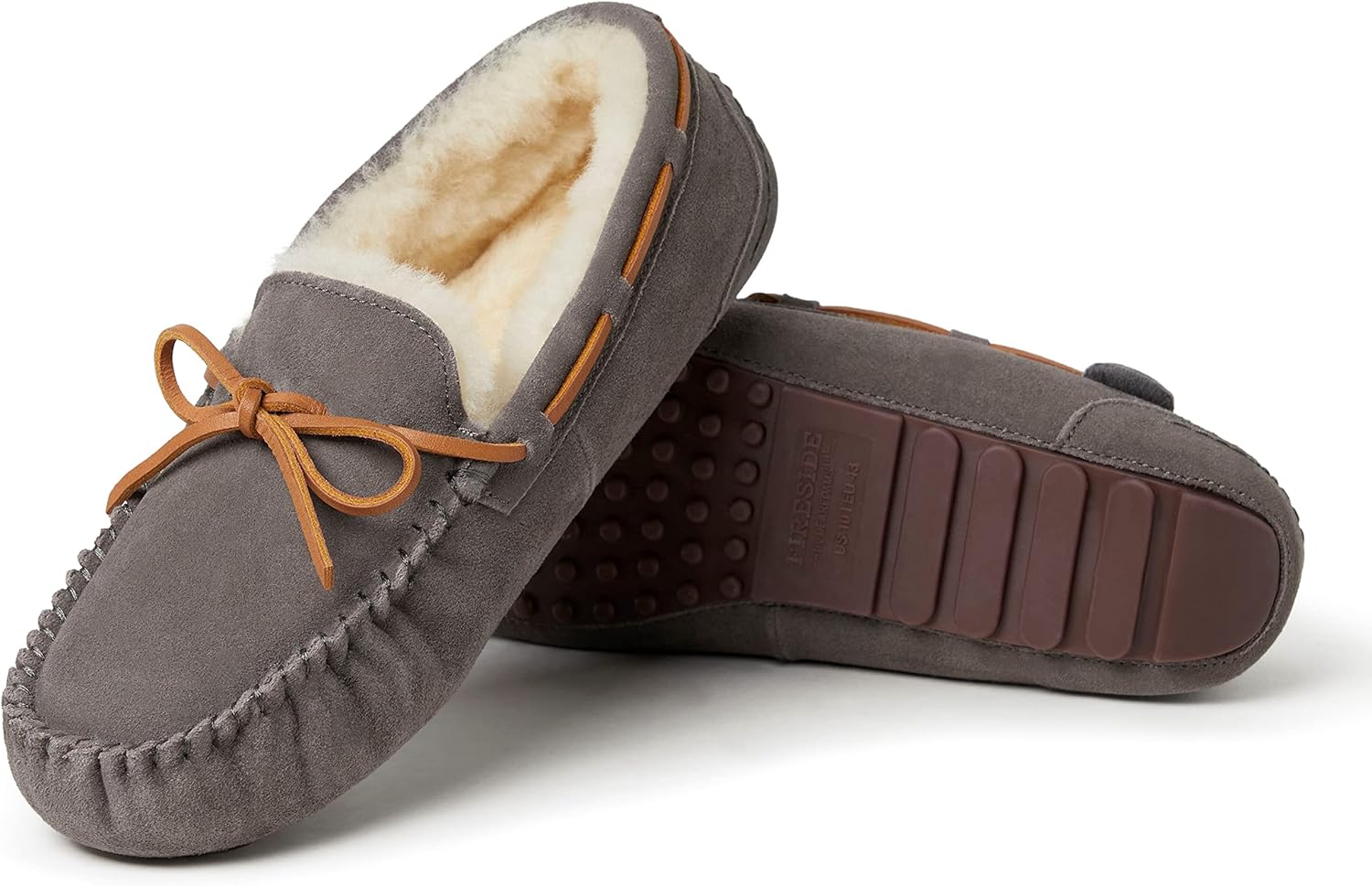 Домашние тапочки Fireside от Dearfoams для мужчин Victor из натуральной овчины, водоотталкивающие, для дома и улицы, с завязками, широкая полнота Fireside By Dearfoams, серый — фото 3