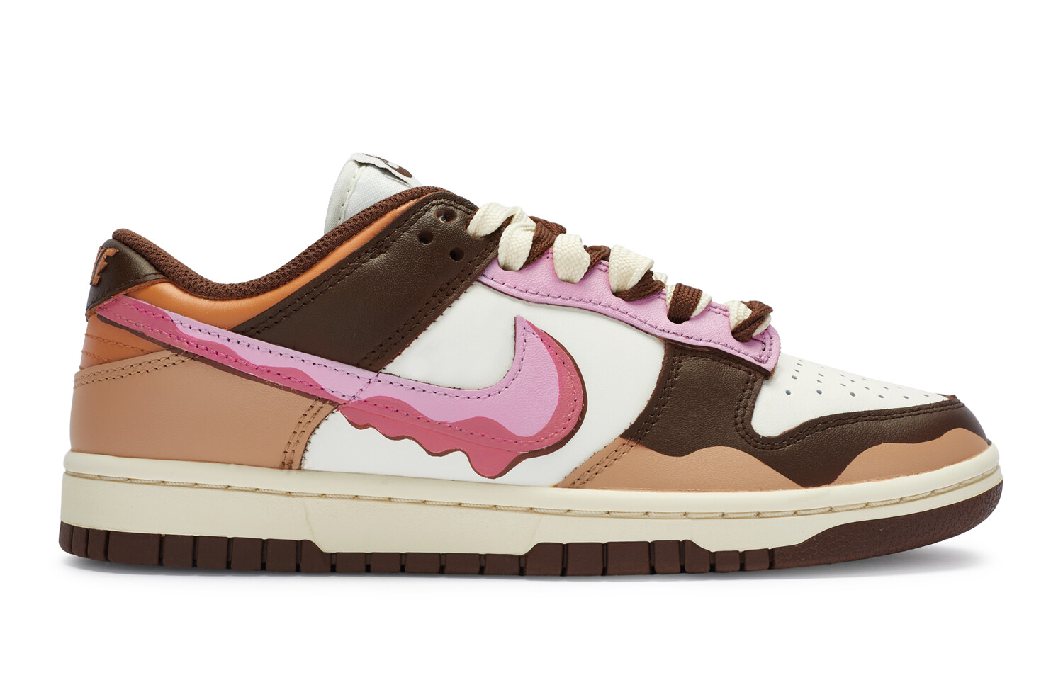 

Кроссовки Nike Dunk Skateboard Shoes Women's Low-Top Pink