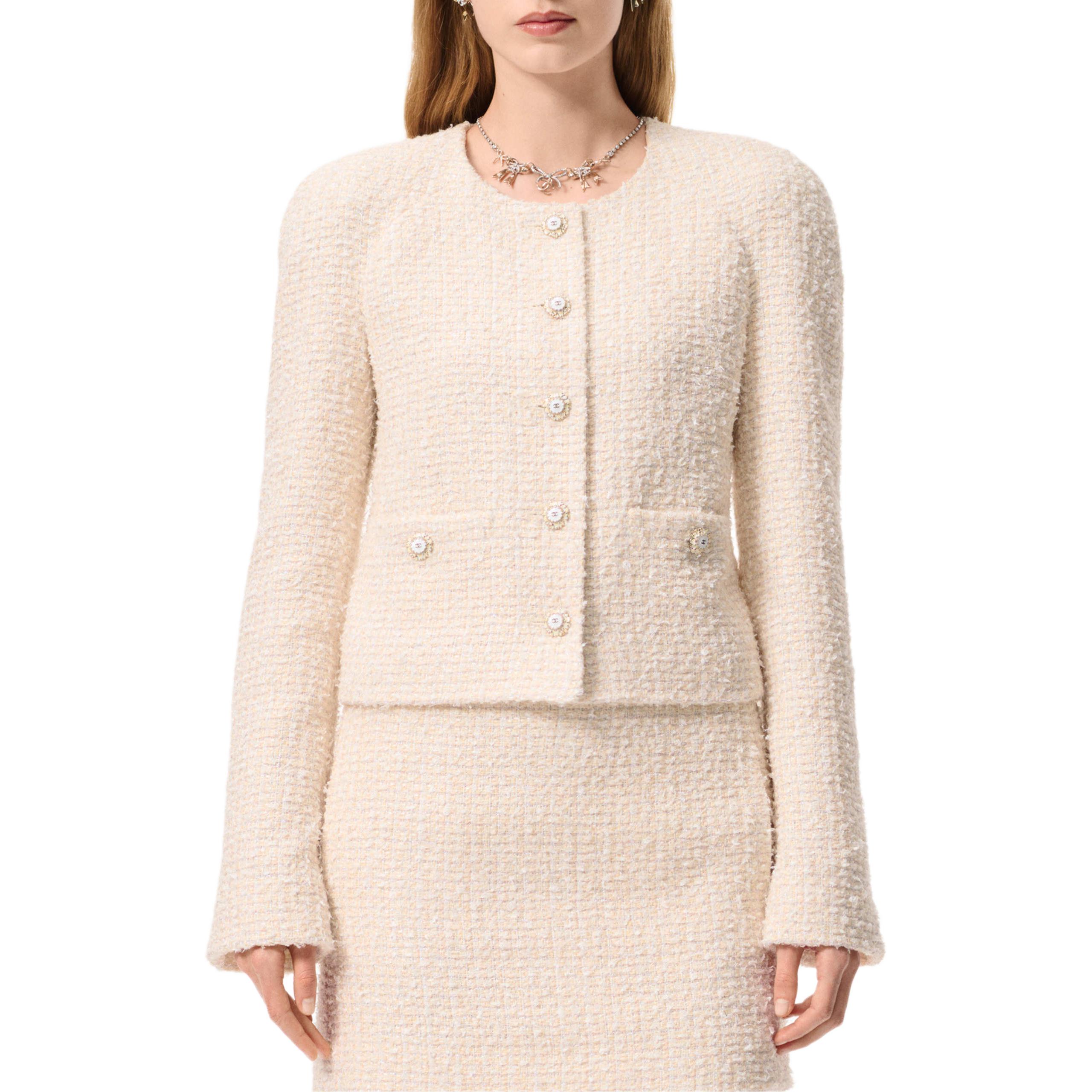 

Куртка 25K Jackets & Coats Women's CHANEL, Ecru