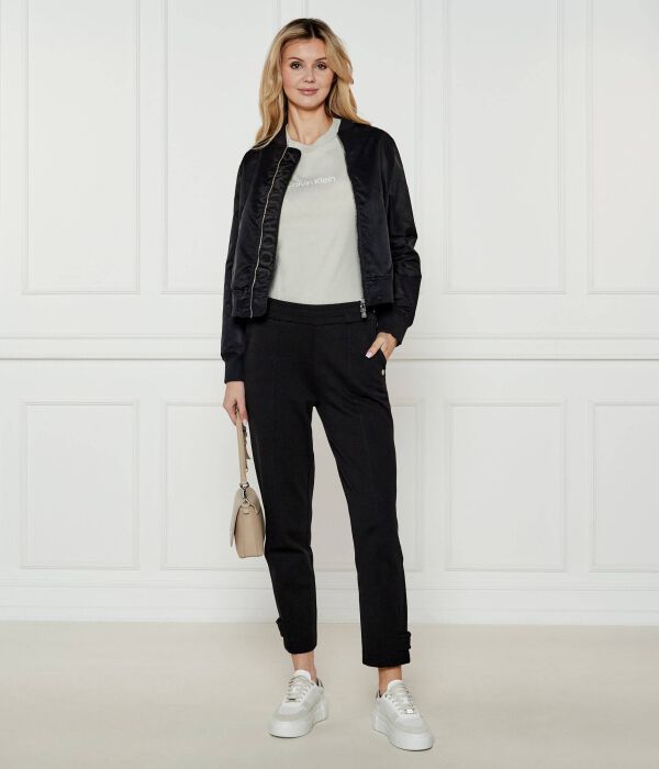Футболка женская Calvin Klein хлопковая классического кроя, серый — фото 2