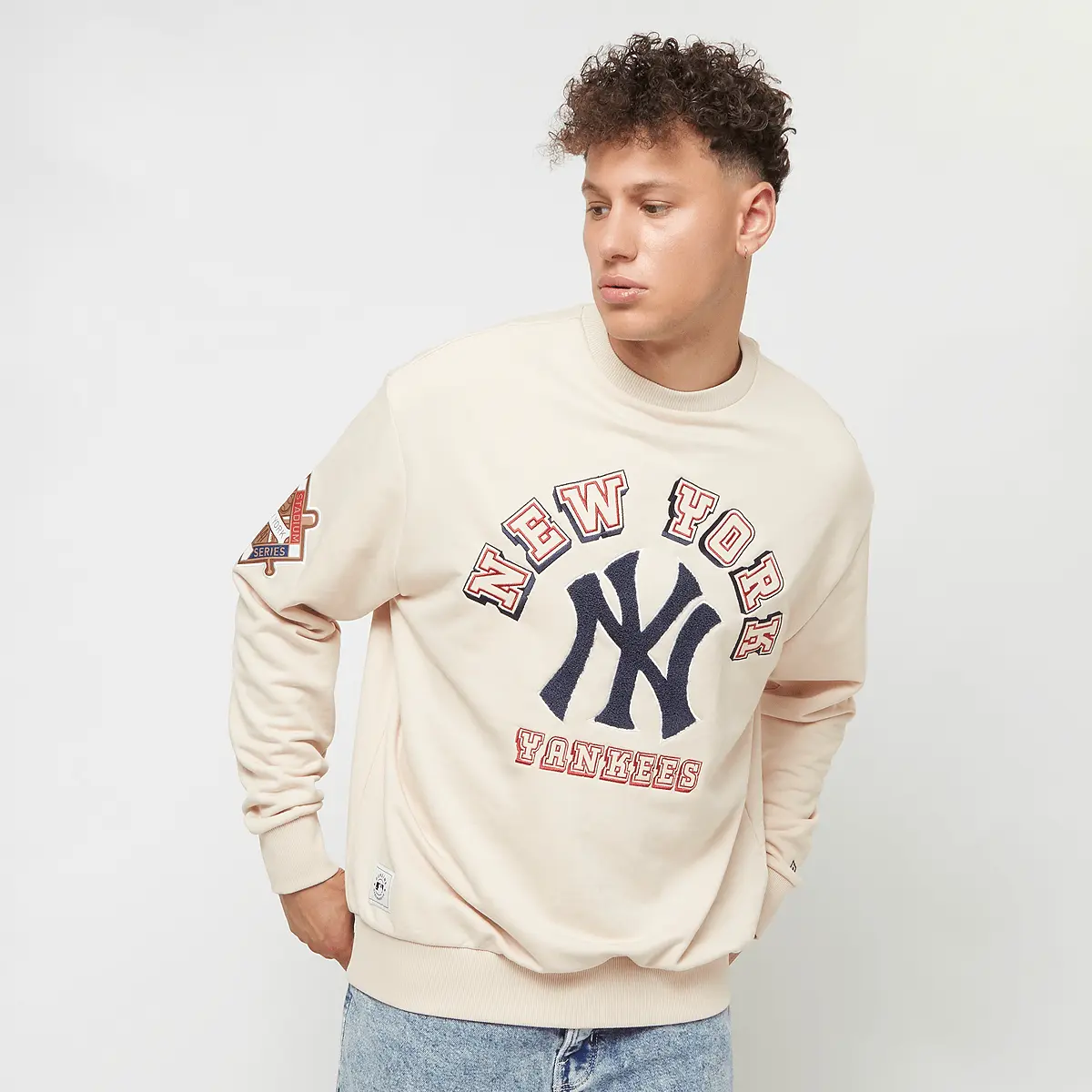 

Толстовка New Era World Series Oversized Crew New York Yankees, бежевый