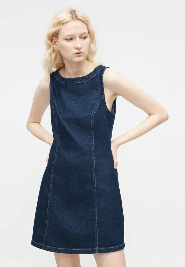 Мини-Платье с вырезом-лодочкой, джинсовое платье Gap, Dark Wash Indigo — фото 4