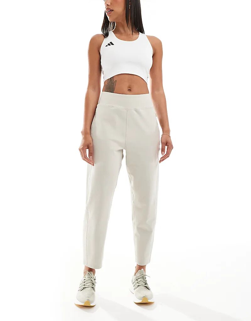 

Штаны для йоги Adidas Training All me бежевого цвета Adidas Performance