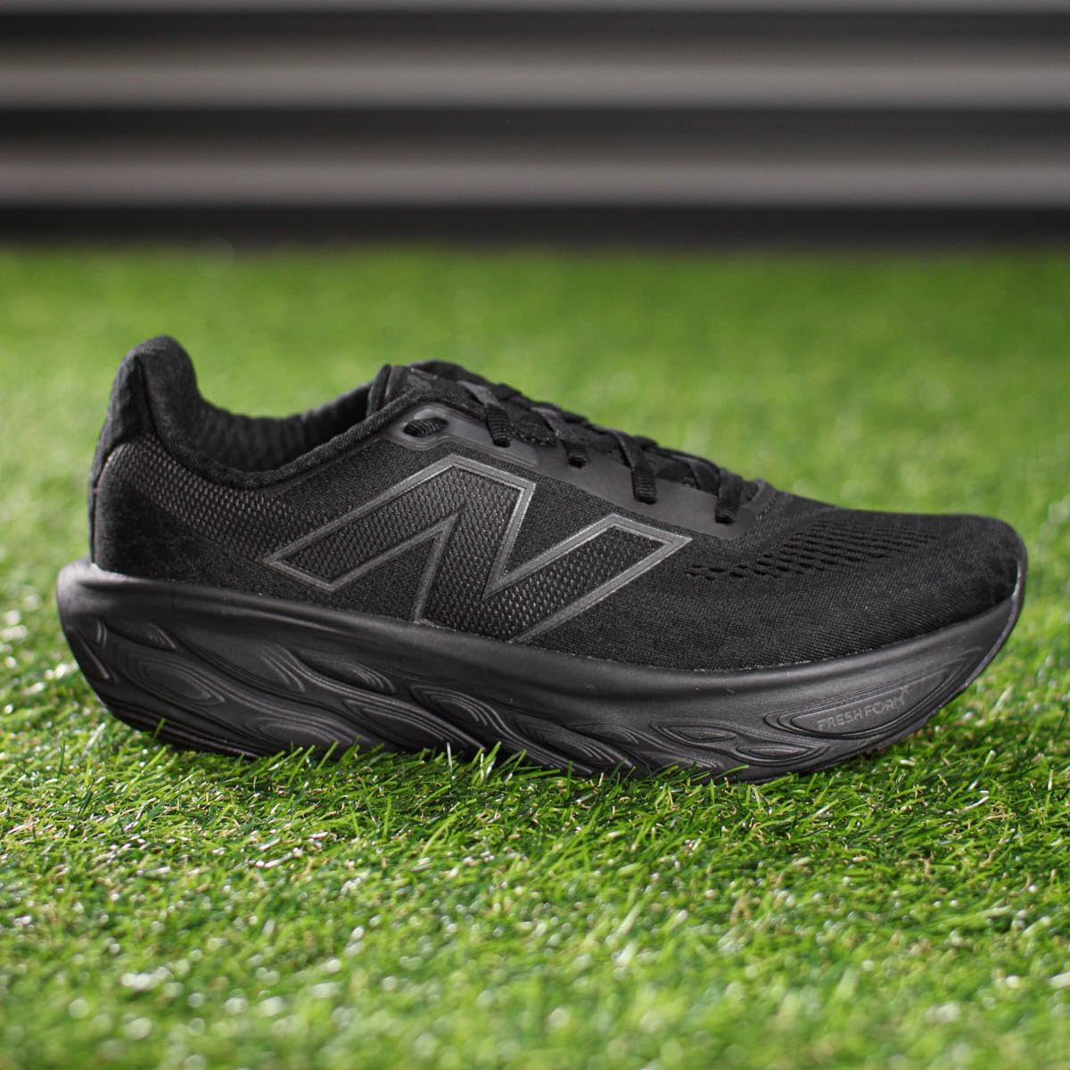 Мужские кроссовки New Balance Fresh Foam X 1080 V14, черный — фото 2