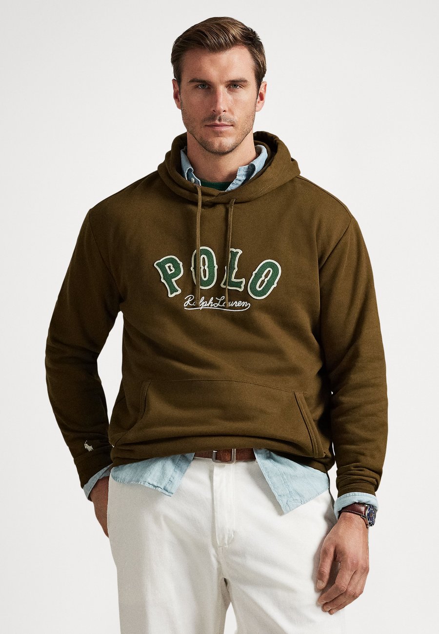 

Худи Polo Ralph Lauren Big & Tall THE RL FLEECE WESTERN-LOGO HOODIE, York Brown/Dark Blue, Коричневый, Худи Polo Ralph Lauren Big & Tall THE RL FLEECE WESTERN-LOGO HOODIE, York Brown/Dark Blue