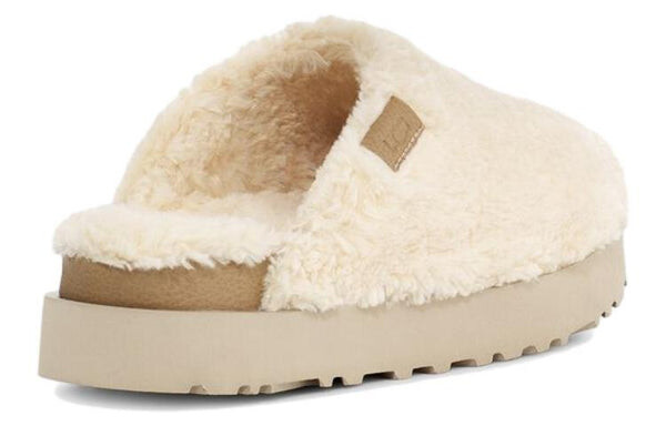 Кроссовки пушистый сахар слайд Ugg, бежевый — фото 4