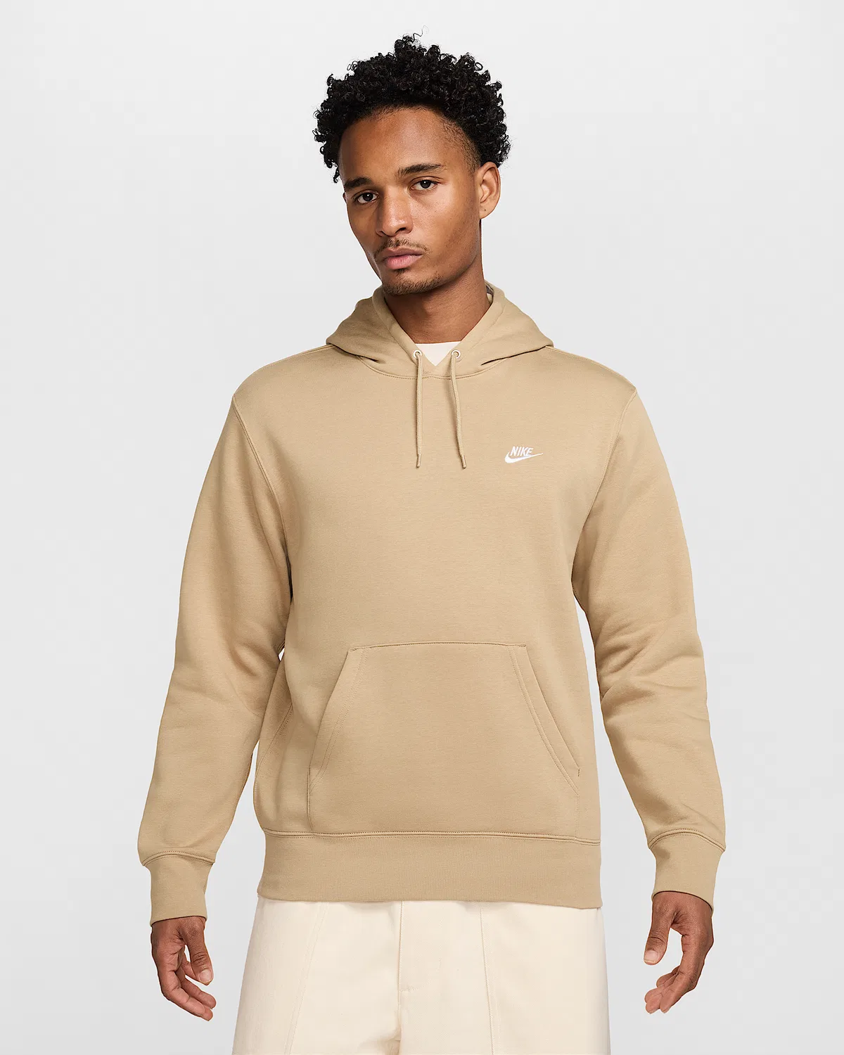 Мужская флисовая худи-пуловер Nike Club, Parachute Beige/Parachute Beige/White