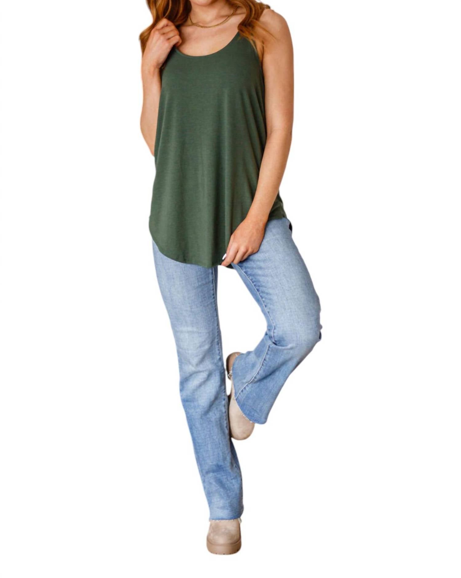 

Не могу получить достаточно топов в армейском зеленом цвете ZENANA