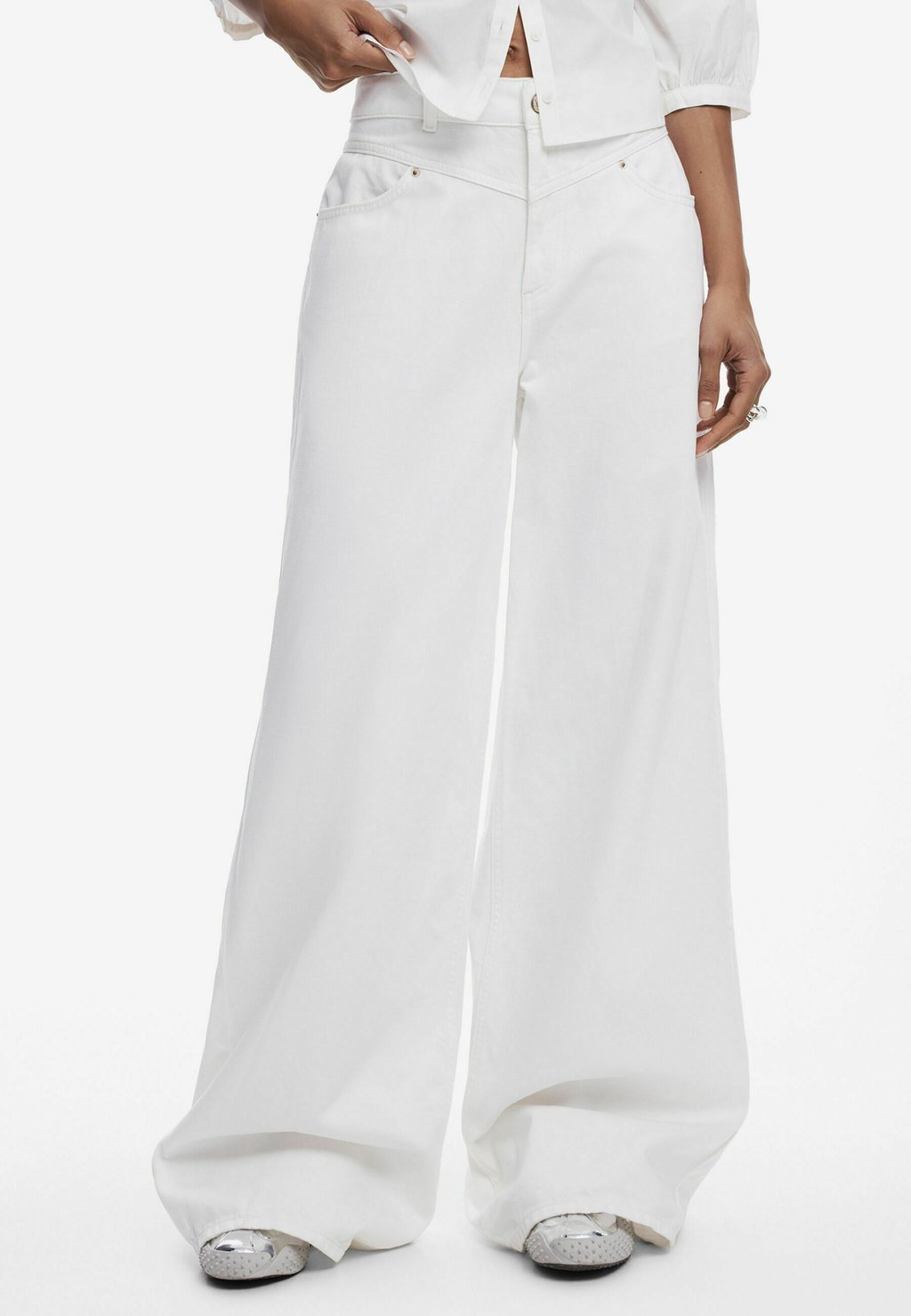 

Джинсы свободного кроя WIDE LEG BASIC Desigual, белый