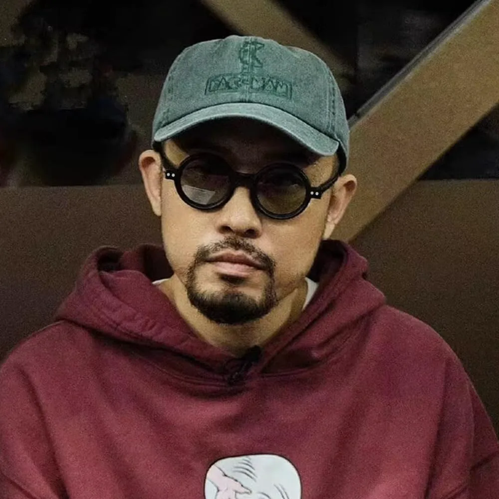 

Модные круглые поляризованные солнцезащитные очки для мужчин и женщин, массивные солнцезащитные очки в стиле хиппи, ретро-стиль 90-х Teumire, A01 Black/Grey