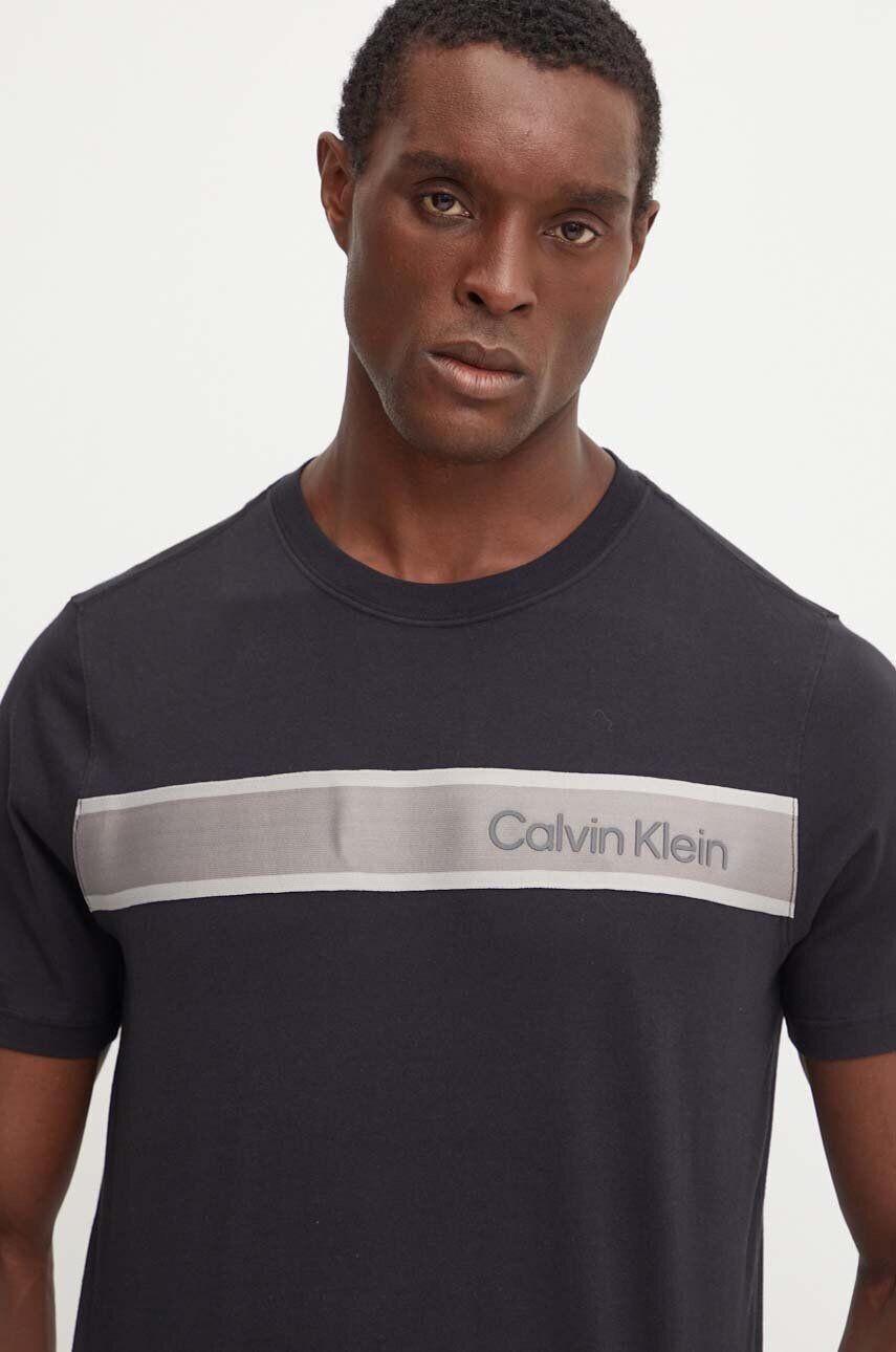 

Футболка Calvin Klein Performance, черный