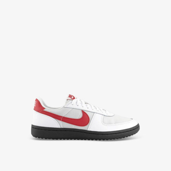 

Кроссовки field general 82 с низким берцем из кожи и текстиля Nike, черный