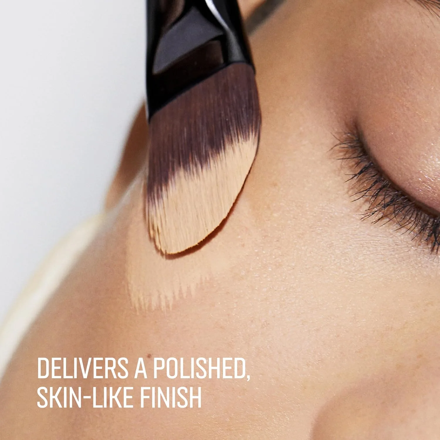 Кисть для тонального крема и консилера Bobbi Brown | Кисти для плотного покрытия и коррекции макияжа, маскировки недостатков, темных кругов под глазами и безупречного растушевывания., Multicolor — фото 2