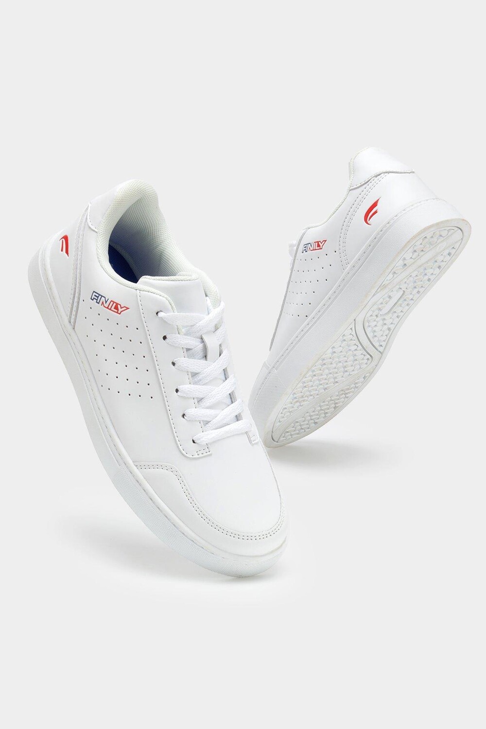 

Кроссовки Ashery Classic Trainer Finily, белый