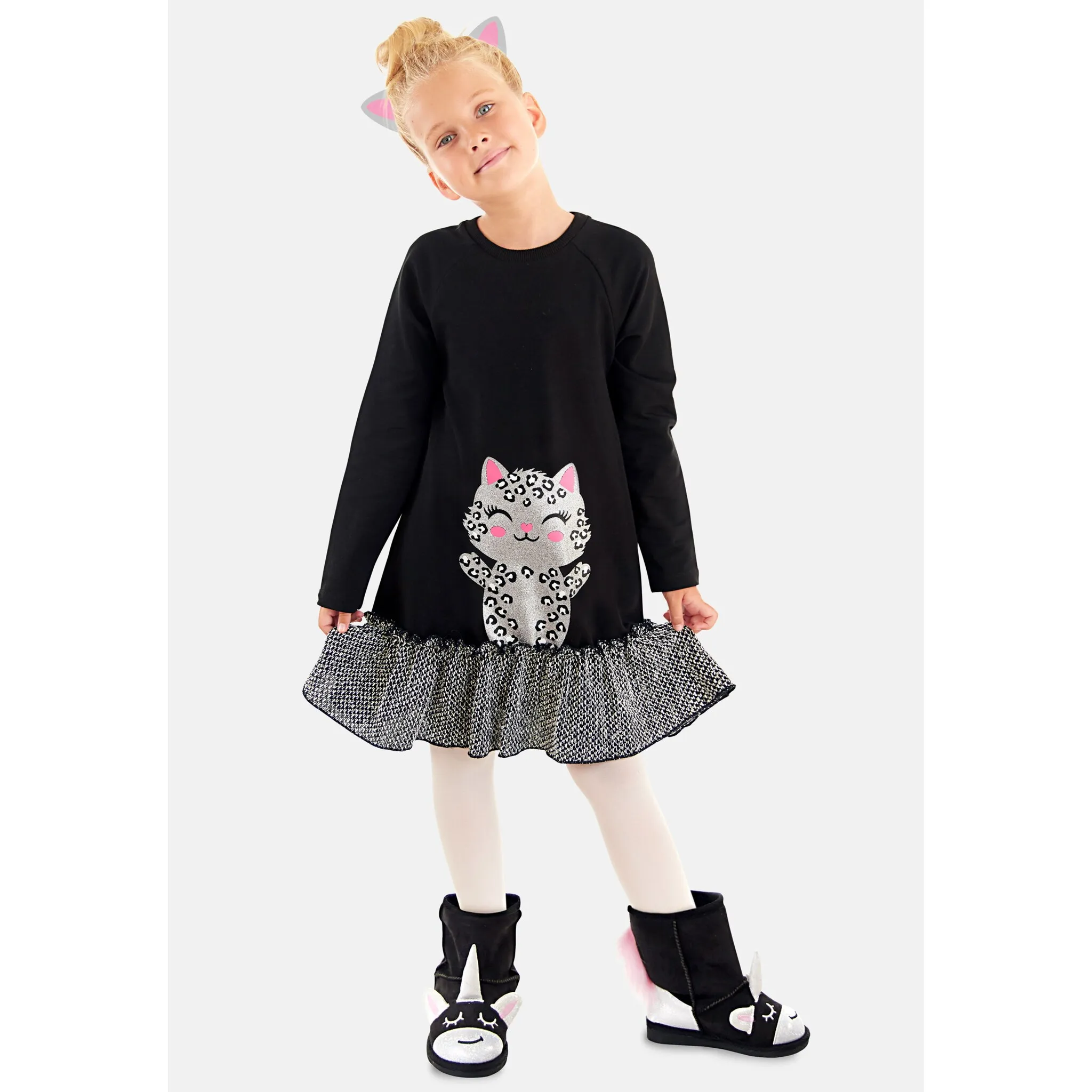 

Платье-рубашка Denokids «Silver Leopard» с блестящим леопардовым принтом, черный