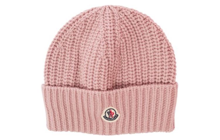 

Нашивка с логотипом. Ребристая трикотажная шапка Moncler