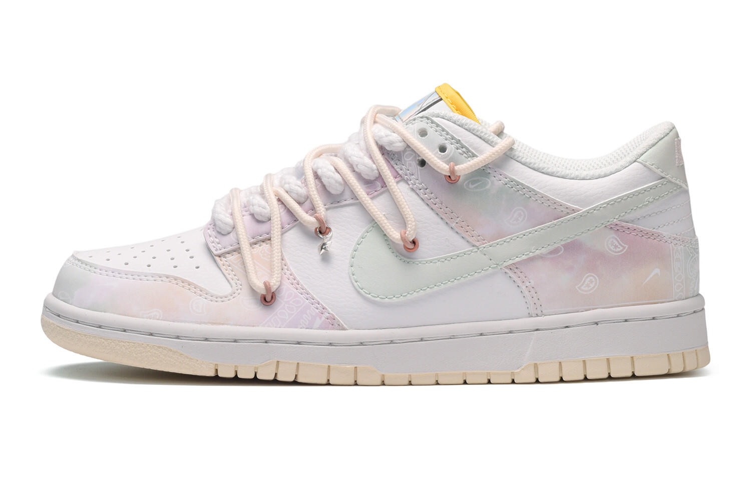 

Женские кроссовки для скейтбординга Nike Dunk