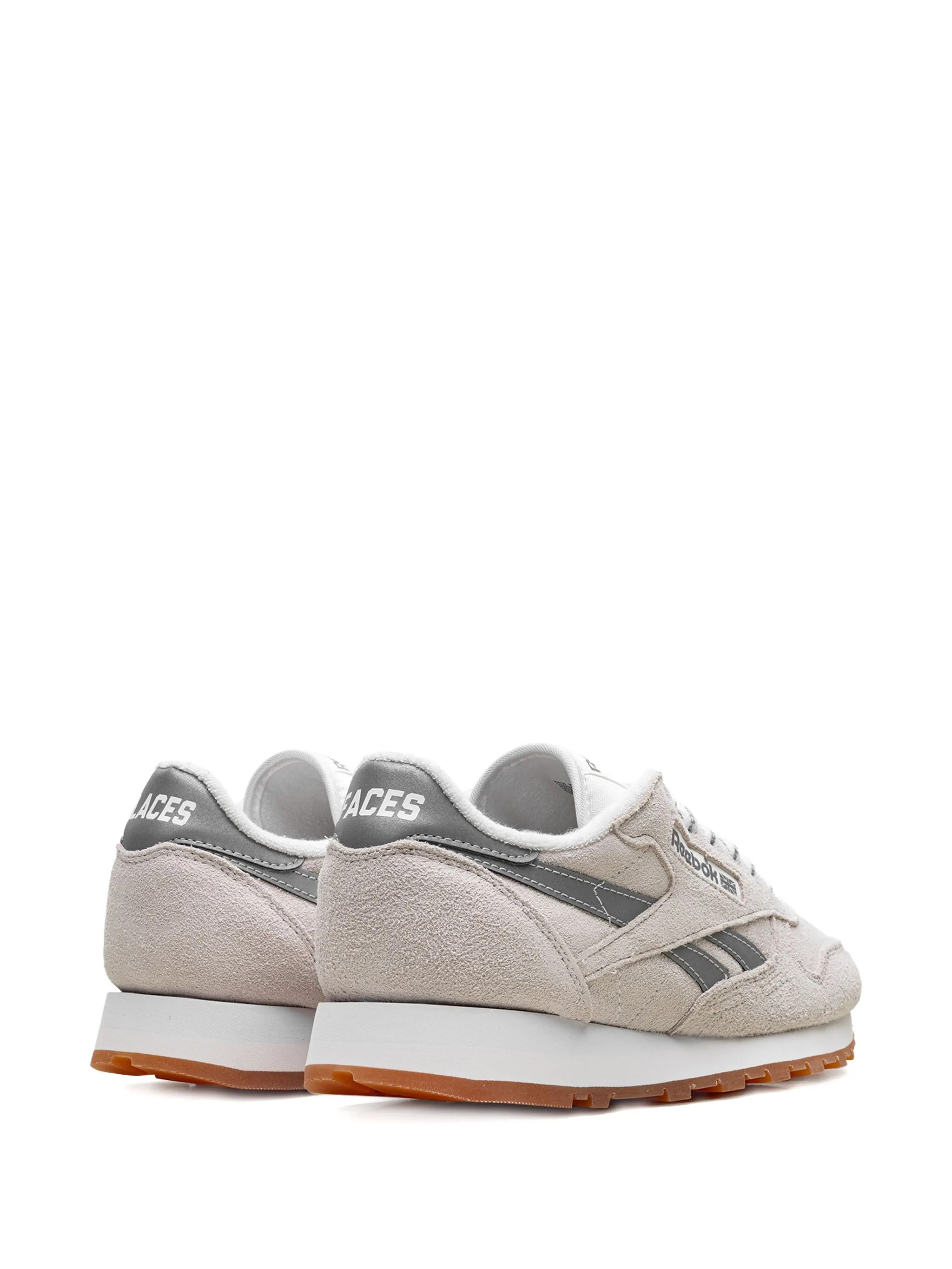 Кроссовки Classic Leather Chalk/Silver/White из коллаборации с Places + Faces Reebok, светло-бежевый — фото 3