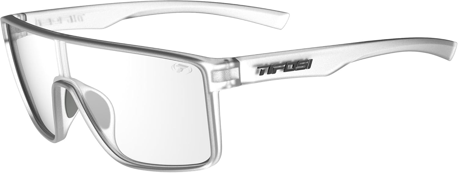 

Солнцезащитные очки Tifosi Sanctum, идеально подходят для езды на велосипеде, игры в гольф, пеших прогулок, бега, тенниса и пиклбола, а также для повседневной носки, Satin Clear (Clear Lens)