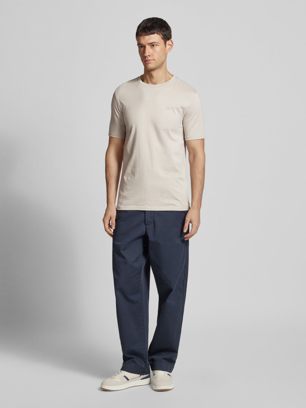 

Футболка с пришитой этикеткой Scotch & Soda, светло-серый