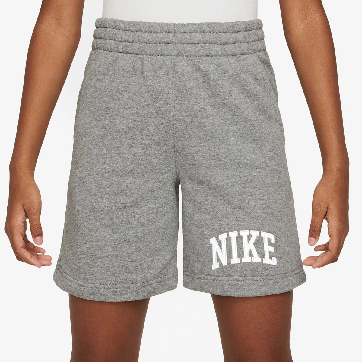 

Детские шорты Nike Sportswear Club, серый
