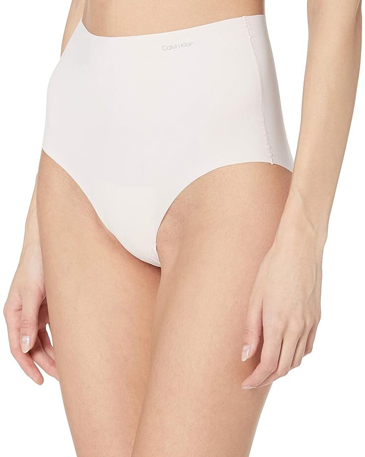 

Трусы Calvin Klein Invisibles Modern, цвет Nymphs Thigh