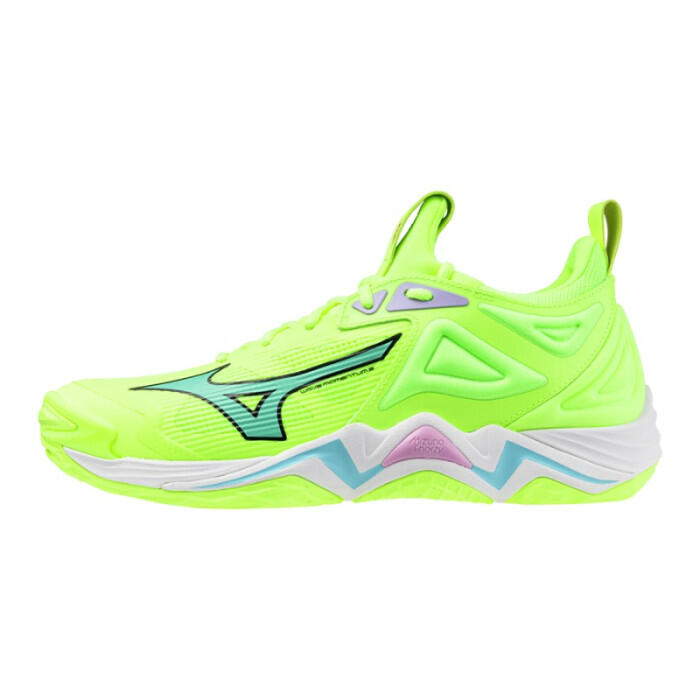 

Кроссовки мужские Mizuno Wave Momentum 3 желтые