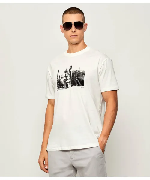 

Футболка Regular fit Armani Exchange, бежевый