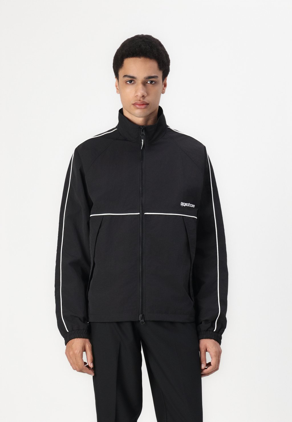 

Тренировочная куртка JCOUNION Jack & Jones, черный