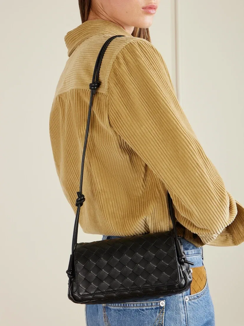 Кожаная сумка через плечо Notturno Intrecciato BOTTEGA VENETA, черный — фото 2